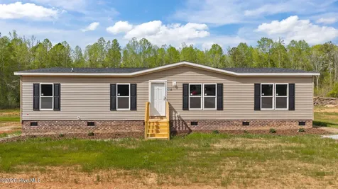 1755 Lynch Road Hollister NC 27844