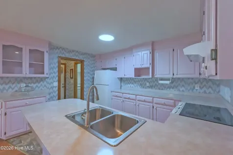 312 W Quinn Street Beulaville NC 28518