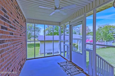 312 W Quinn Street Beulaville NC 28518