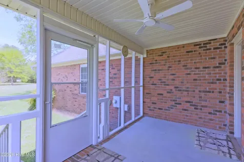 312 W Quinn Street Beulaville NC 28518