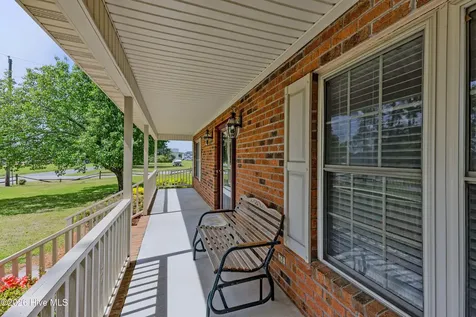 312 W Quinn Street Beulaville NC 28518