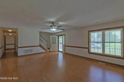 312 W Quinn Street Beulaville NC 28518