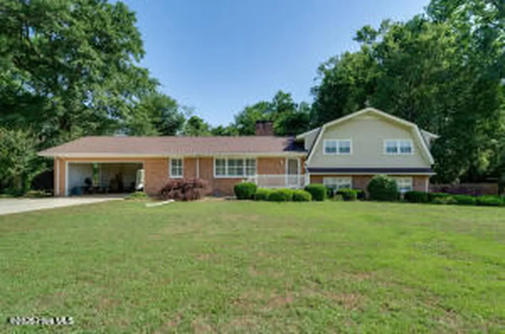 190 Halls Pond Road Rose Hill NC 28458