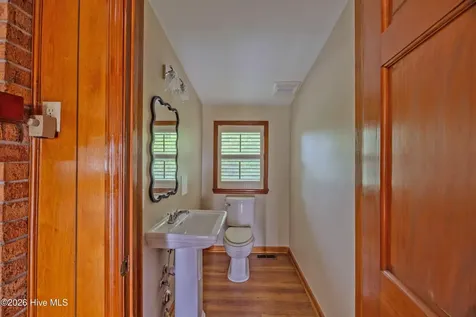 190 Halls Pond Road Rose Hill NC 28458