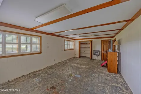 190 Halls Pond Road Rose Hill NC 28458
