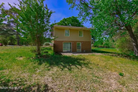 190 Halls Pond Road Rose Hill NC 28458