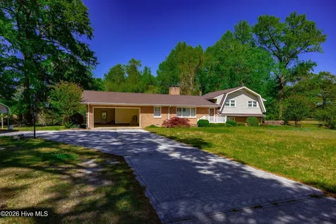 190 Halls Pond Road Rose Hill NC 28458