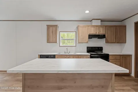 1735 Lynch Road Hollister NC 27844