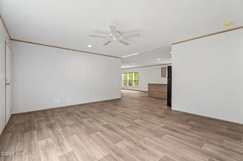 1735 Lynch Road Hollister NC 27844