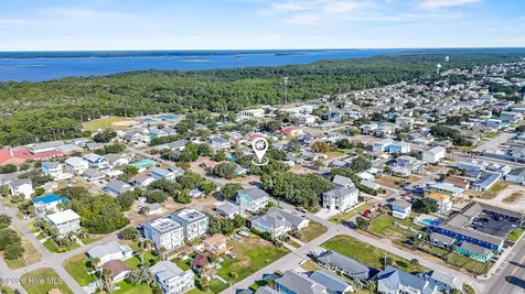 134 S Fourth Avenue Kure Beach NC 28449
