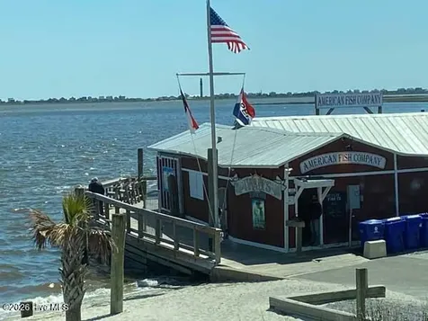 301 E Moore Street Southport NC 28461