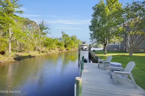 2418 Turtle Bay Drive New Bern NC 28562