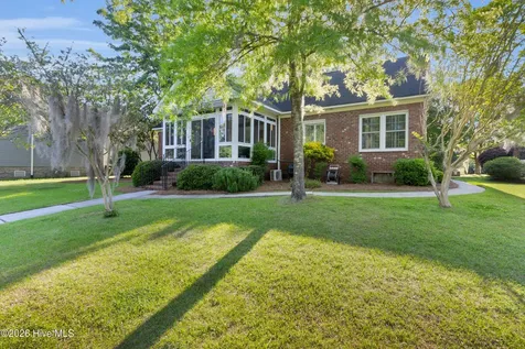 2418 Turtle Bay Drive New Bern NC 28562