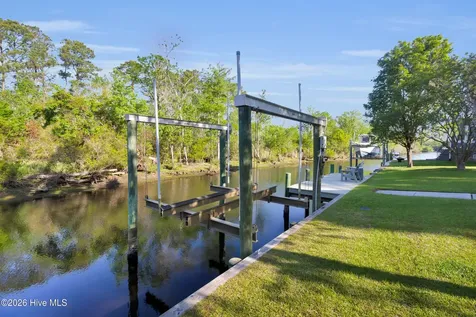 2418 Turtle Bay Drive New Bern NC 28562