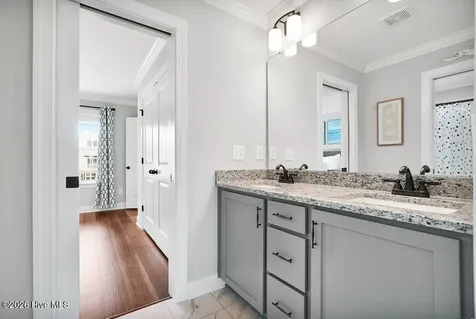 33 Sandy Lane Surf City NC 28445