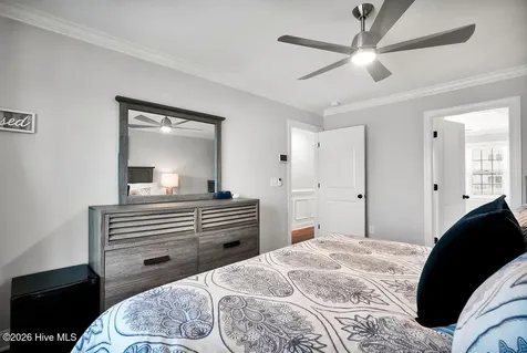 33 Sandy Lane Surf City NC 28445