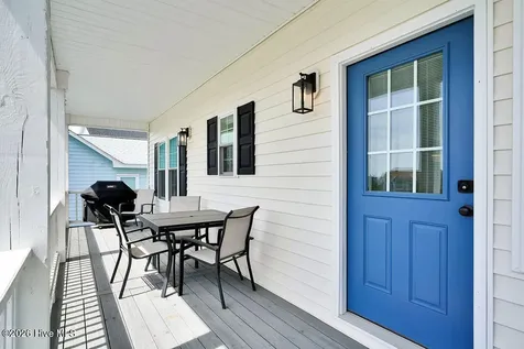 33 Sandy Lane Surf City NC 28445