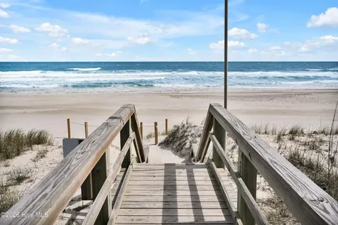 33 Sandy Lane Surf City NC 28445