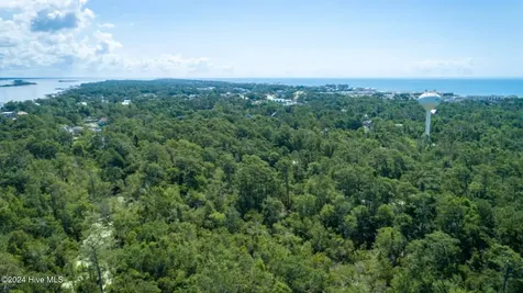 247 Surfside Landing Boulevard Hubert NC 28539