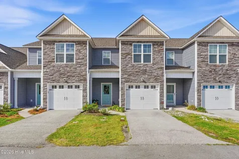 310 S Stingray Lane Sneads Ferry NC 28460