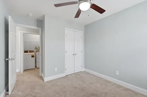310 S Stingray Lane Sneads Ferry NC 28460