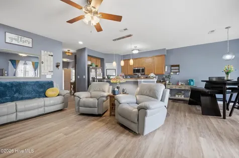 1106 Raven Way Elizabeth City NC 27909