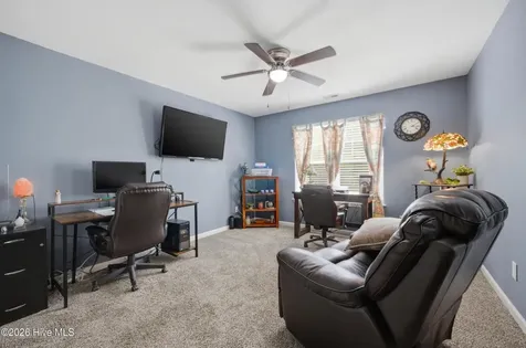 1106 Raven Way Elizabeth City NC 27909