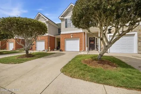 1106 Raven Way Elizabeth City NC 27909