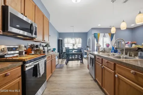 1106 Raven Way Elizabeth City NC 27909