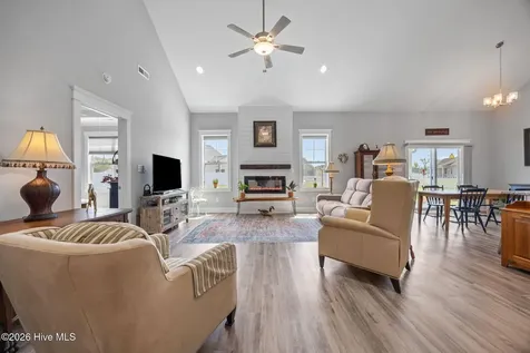 231 Eureka Avenue Washington NC 27889