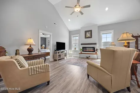 231 Eureka Avenue Washington NC 27889