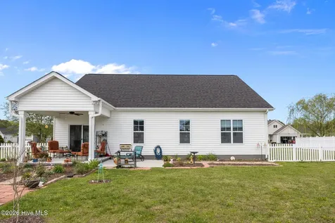 231 Eureka Avenue Washington NC 27889