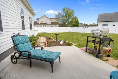 231 Eureka Avenue Washington NC 27889