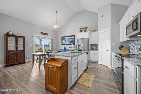 231 Eureka Avenue Washington NC 27889