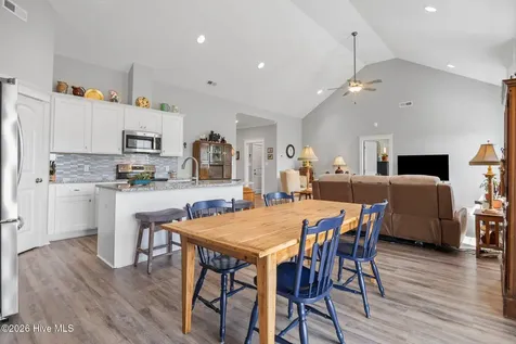 231 Eureka Avenue Washington NC 27889