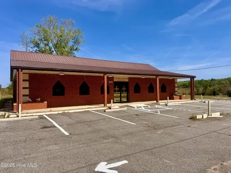 1040 Us 13-17s Windsor NC 27983