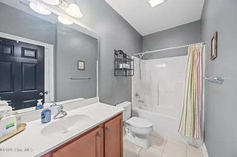 4101 Bluebill Drive Greenville NC 27858
