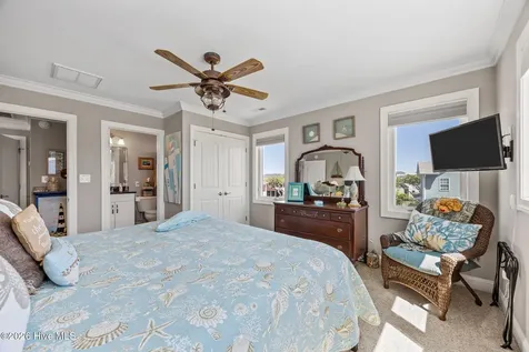 117 Sandfiddler Lane Harkers Island NC 28531