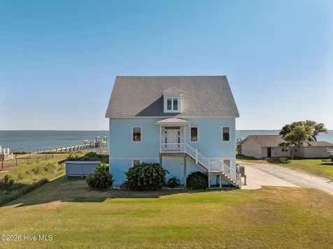 117 Sandfiddler Lane Harkers Island NC 28531