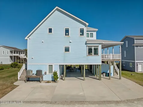 117 Sandfiddler Lane Harkers Island NC 28531