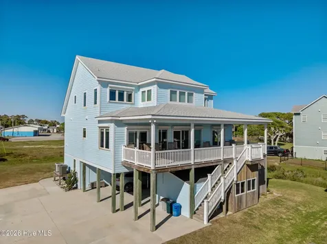 117 Sandfiddler Lane Harkers Island NC 28531
