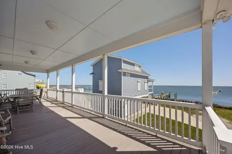 117 Sandfiddler Lane Harkers Island NC 28531