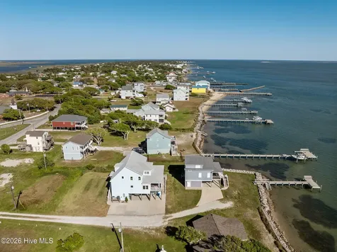 117 Sandfiddler Lane Harkers Island NC 28531