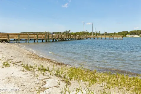 117 Sandfiddler Lane Harkers Island NC 28531