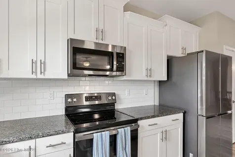 4049 Silver Lane West End NC 27376