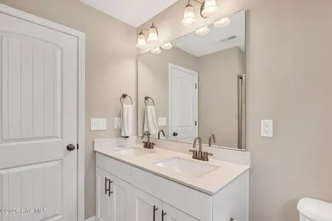 4049 Silver Lane West End NC 27376