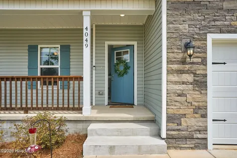 4049 Silver Lane West End NC 27376