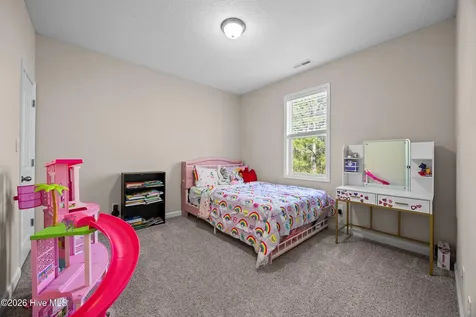 806 Tuscarora Trail Jacksonville NC 28546