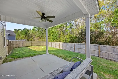 806 Tuscarora Trail Jacksonville NC 28546