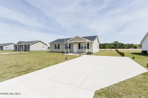 2411 Heath Lane Tarboro NC 27886